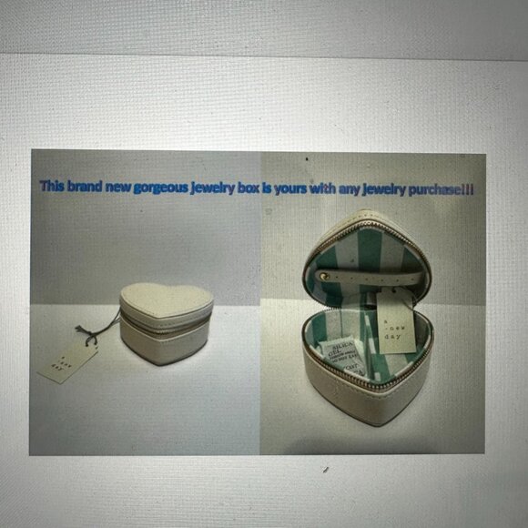 NWOT _ 14K Yellow Gold Ball Imported Stud Earrings; Color: Yellow Gold - Picture 5 of 5